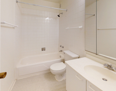 5035 S East End Ave - Photo Thumbnail 662