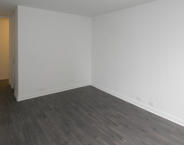5035 S East End Ave - Photo Thumbnail 1150