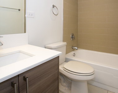 5035 S East End Ave - Photo Thumbnail 612