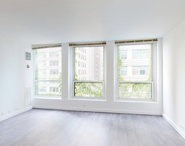 5035 S East End Ave - Photo Thumbnail 147