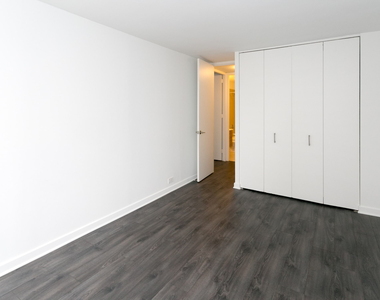5035 S East End Ave - Photo Thumbnail 611