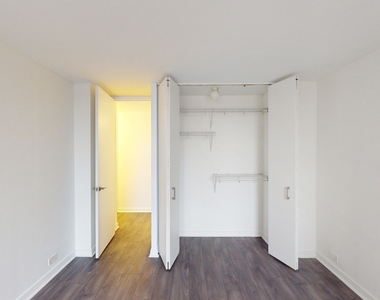 5035 S East End Ave - Photo Thumbnail 17