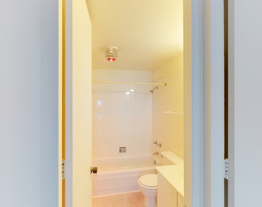 5035 S East End Ave - Photo Thumbnail 268