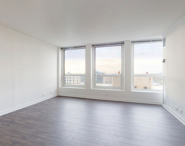5035 S East End Ave - Photo Thumbnail 945