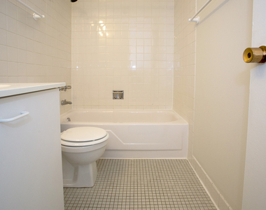 5035 S East End Ave - Photo Thumbnail 100