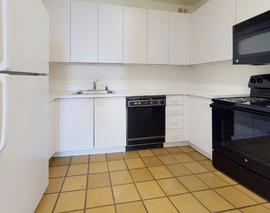 5035 S East End Ave - Photo Thumbnail 684
