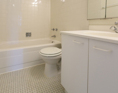 5035 S East End Ave - Photo Thumbnail 989
