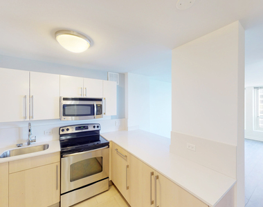 5035 S East End Ave - Photo Thumbnail 920