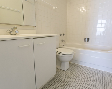 5035 S East End Ave - Photo Thumbnail 178