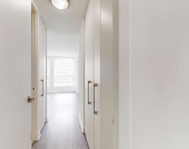 5035 S East End Ave - Photo Thumbnail 186