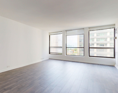 5035 S East End Ave - Photo Thumbnail 959