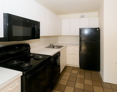 5035 S East End Ave - Photo Thumbnail 506