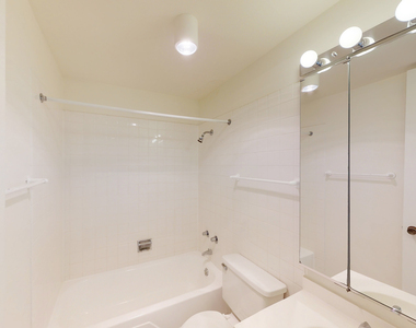 5035 S East End Ave - Photo Thumbnail 939