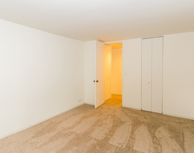5035 S East End Ave - Photo Thumbnail 717