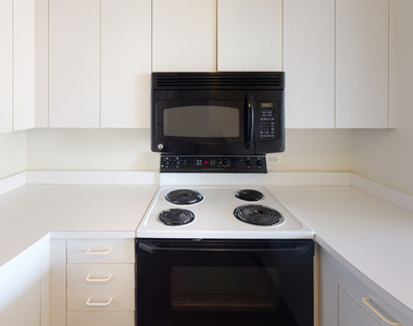 5035 S East End Ave - Photo Thumbnail 752