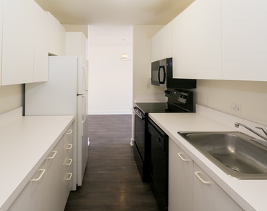 5035 S East End Ave - Photo Thumbnail 802