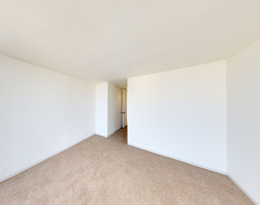 5035 S East End Ave - Photo Thumbnail 257