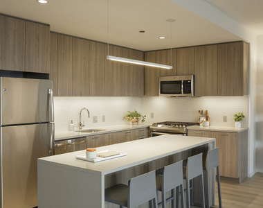 1616 E 56th Street - Photo Thumbnail 37