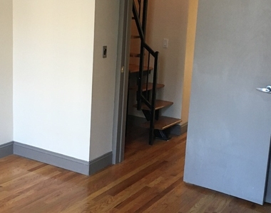 1248 Dekalb Ave - Photo Thumbnail 6