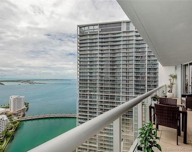 465 Brickell Ave - Photo Thumbnail 14