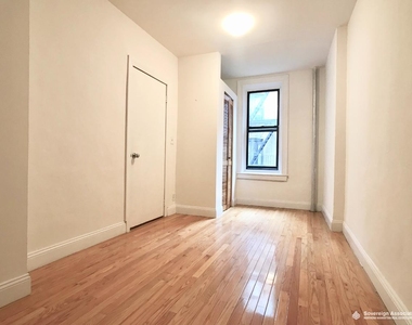 3139 Broadway - Photo Thumbnail 6