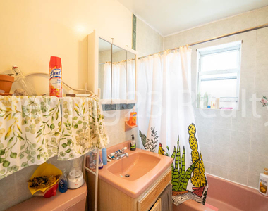 28-16 21st Avenue, Astoria, Ny 11105 - Photo Thumbnail 2