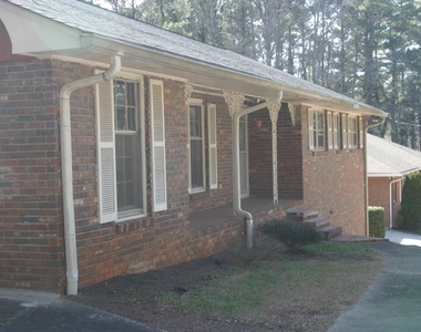 3220 Sw Mangum Ln - Photo Thumbnail 1