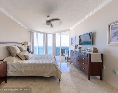 4240 Galt Ocean Dr - Photo Thumbnail 24