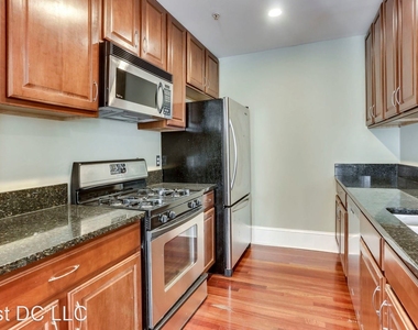 1324 Euclid St Nw Unit 301 - Photo Thumbnail 6