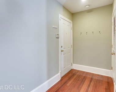 1324 Euclid St Nw Unit 301 - Photo Thumbnail 9