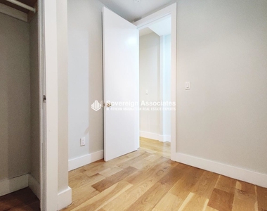 3155 Broadway - Photo Thumbnail 9