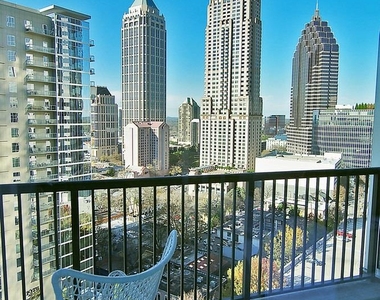 1080 Peachtree St - Photo Thumbnail 8