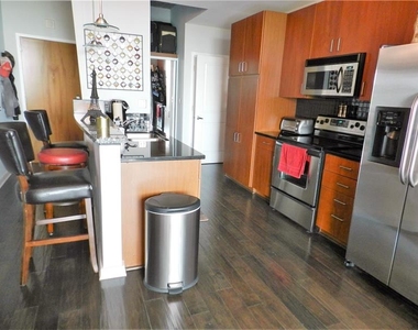 943 Peachtree Street Ne # 1314 - Photo Thumbnail 2