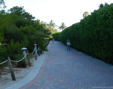 821 Collins Ave - Photo Thumbnail 27