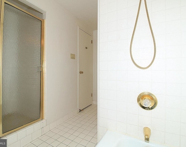 2555 Pennsylvania Ave Nw #311 - Photo Thumbnail 15