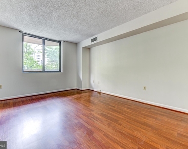 4444 Connecticut Avenue Nw - Photo Thumbnail 18