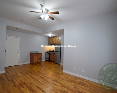 7456 North Greenview Ave. - Photo Thumbnail 5