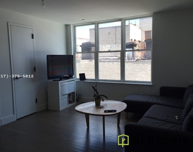 155 Meserole St - Photo Thumbnail 0