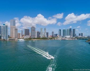 900 Brickell Key Blvd - Photo Thumbnail 1