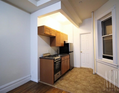 535 East 87th Street - Photo Thumbnail 2