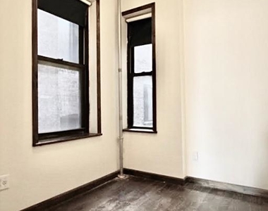 46 Eldridge St - Photo Thumbnail 2