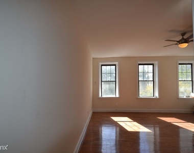 703 Walnut Street 3f - Photo Thumbnail 4