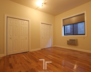 1425 North Dearborn St. - Photo Thumbnail 6