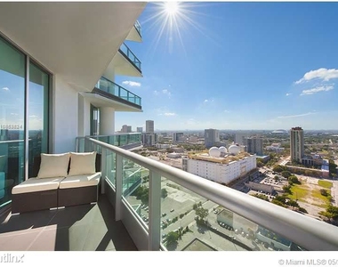 900 Biscayne Blvd Apt 3212 - Photo Thumbnail 1