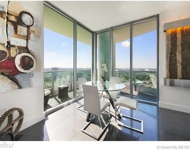 900 Biscayne Blvd Apt 3212 - Photo Thumbnail 4