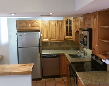 1720 Nw North River Dr 109 - Photo Thumbnail 10