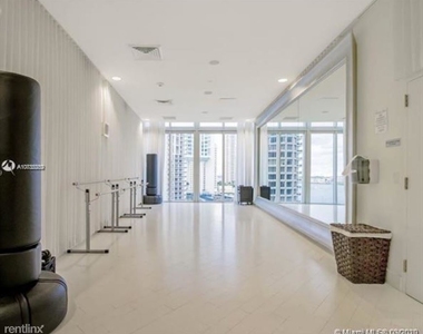 485 Brickell Ave, Miami, Fl 33131, Usa - Photo Thumbnail 23