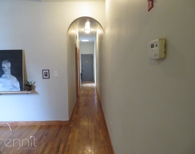 823 Saint Johns Place - Photo Thumbnail 5