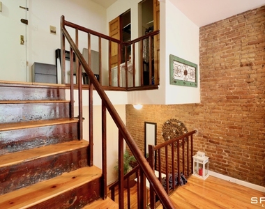 308 West 73rd Street - Photo Thumbnail 9