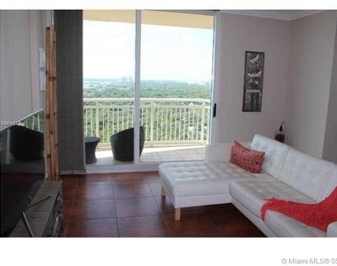 2475 Brickell Ave - Photo Thumbnail 15